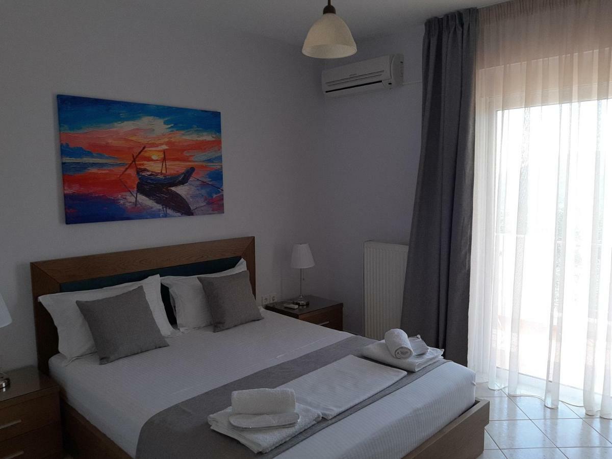 Olive Tree Apartments Parga Exterior photo