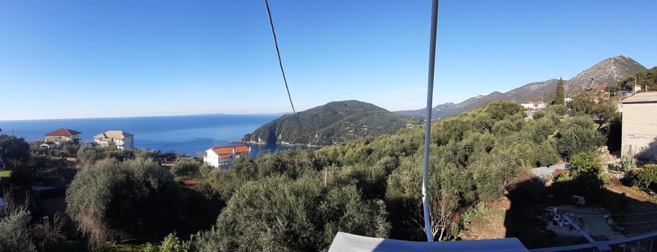 Olive Tree Apartments Parga Exterior photo